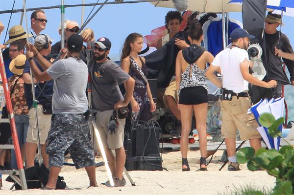 Minka Kelly and Rachael Taylor film Charlie's Angels on a beach in Miami 02-09-11