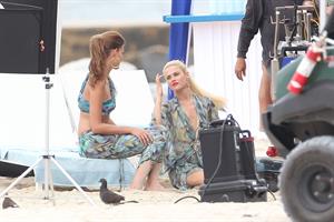 Minka Kelly, Annie Ilonzeh and Rachael Taylor film Charlie's Angels on a beach in Miami 02-09-11