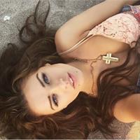 Rosie Mac in lingerie taking a selfie