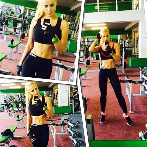 Tatyana Kotova taking a selfie
