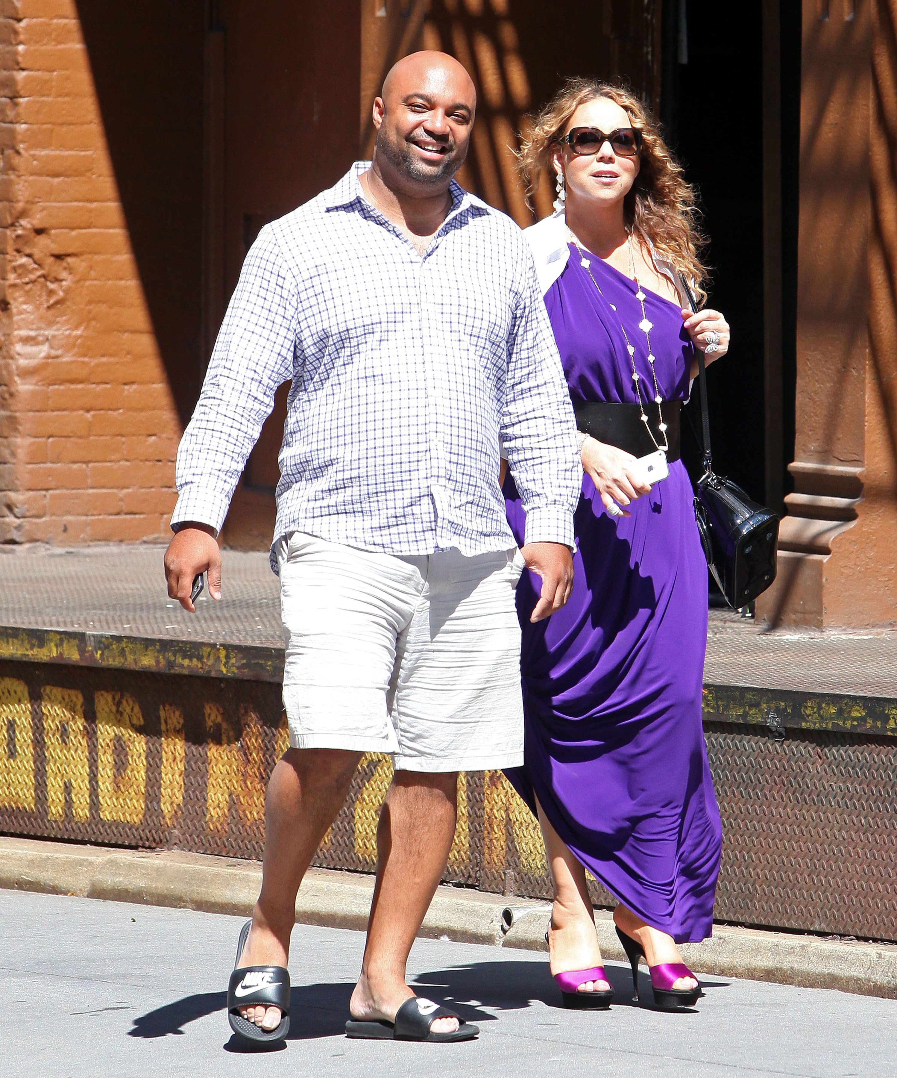 Mariah Carey strolls around New York City August 25, 2014