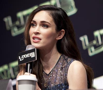Megan Fox Teenage Mutant Ninja Turtles, press conference in Seoul August 27, 2014