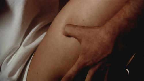 Julie Benz on Dexter Season 1 Episode 8