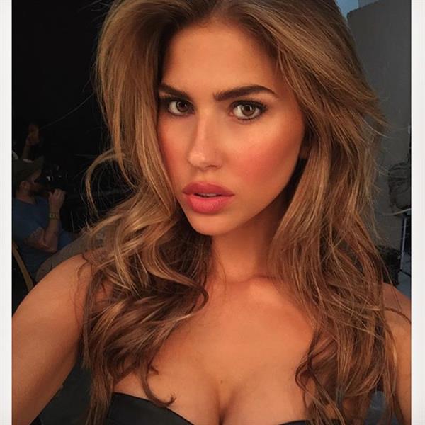 Kara del Toro