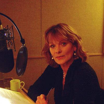 Samantha Bond
