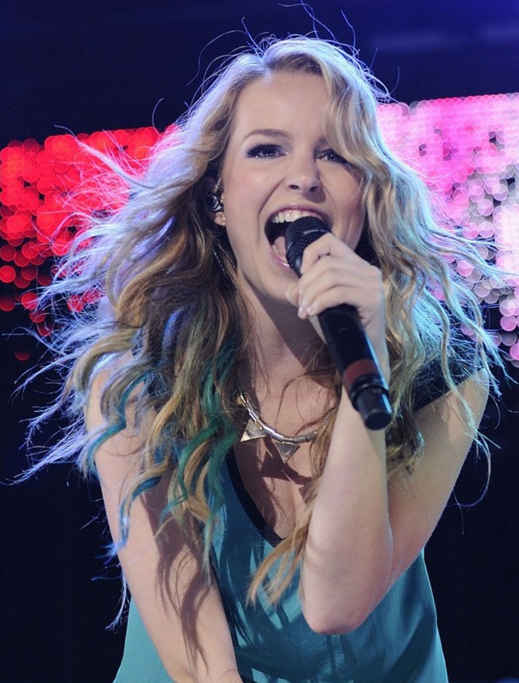 Bridgit Mendler