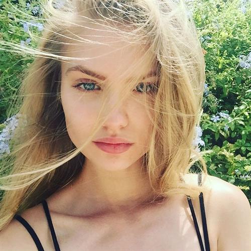 Alexandria Morgan taking a selfie