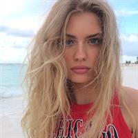 Alexandria Morgan taking a selfie