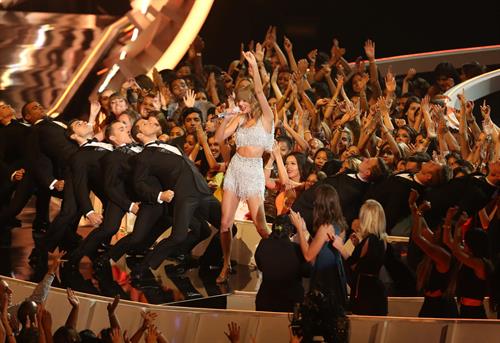 Taylor Swift at 2014 MTV Video Music Awards, Inglewood August 24, 2014
