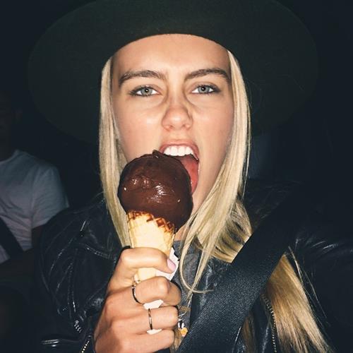 Stephanie Claire Smith