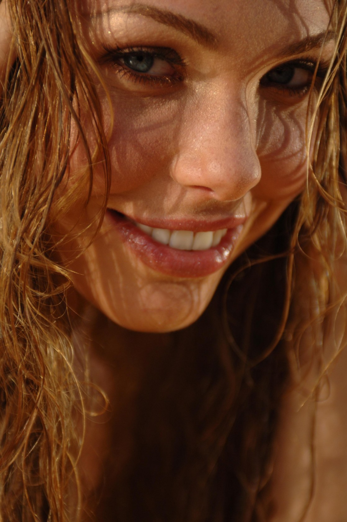 Ilary Blasi in a bikini