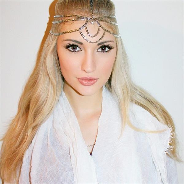 Anna Faith Carlson