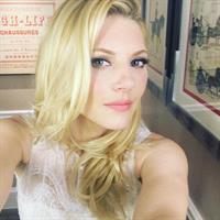 Katheryn Winnick taking a selfie