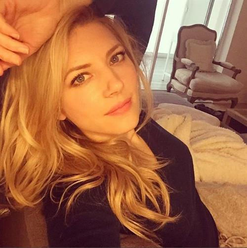 Katheryn Winnick taking a selfie