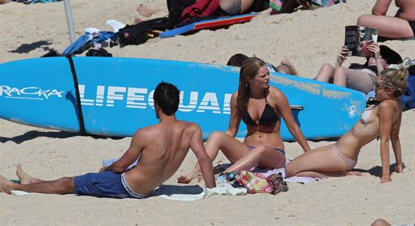 Samara Weaving in a bikini