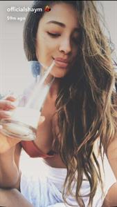 Shay Mitchell taking a selfie