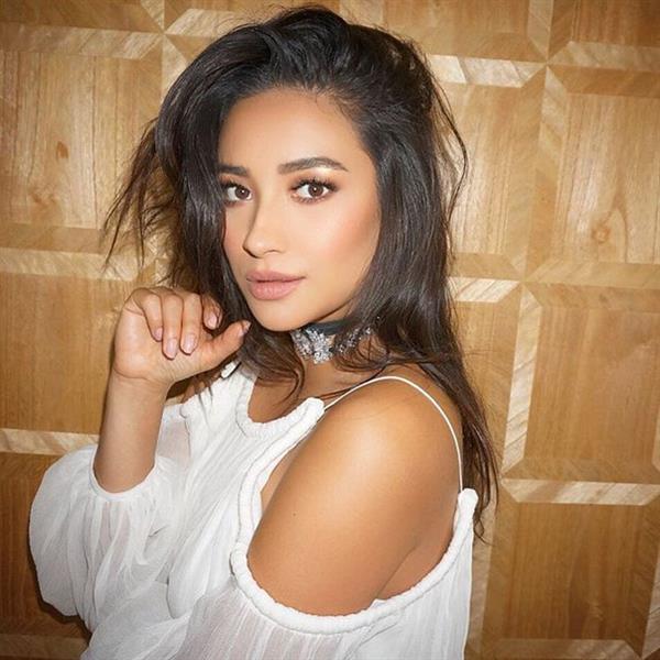 Shay Mitchell