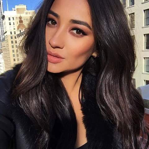 Shay Mitchell