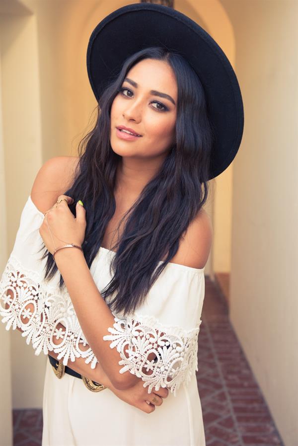 Shay Mitchell