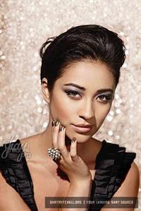 Shay Mitchell