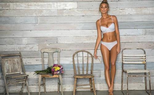 Elizabeth Turner in lingerie