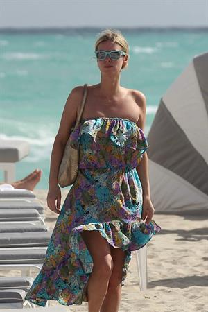 Nicky Hilton Hotel pool in Miami - December 31, 2012