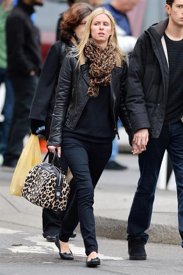 Nicky Hilton Walks with boyfriend James Rothschild in New York (November 12, 2012) 