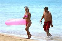 Pamela Anderson and e-husband Rick Salomon continue their Hawaiian vacation - August 15, 2013 