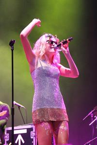 Pixie Lott Performs at the V Festival at Hylands Park in Chelmsford Day 2 - 19.08.2012