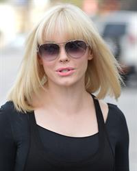 Rose McGowan - With new blond haristyle - Los Angeles - Dec. 4, 2012 