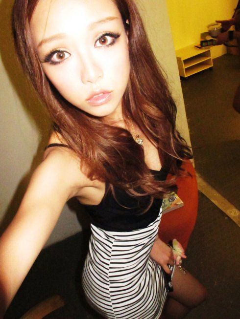 Huang Yi Lin taking a selfie