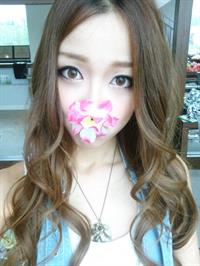 Huang Yi Lin taking a selfie