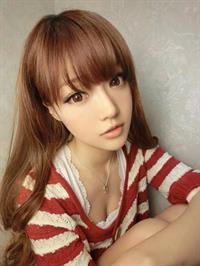 Kingboo taking a selfie