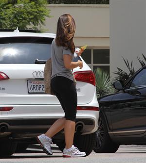 Minka Kelly leaving a hair salon in Los Angeles 13 06 12 