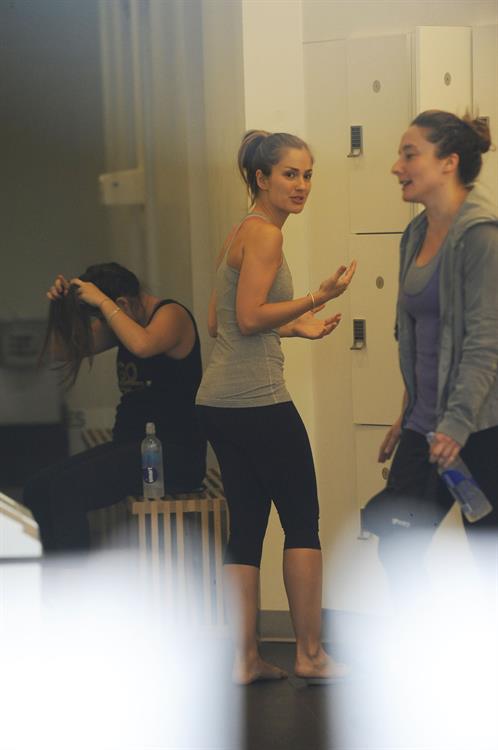 Minka Kelly goes to the gym in los angeles 18 07 12 