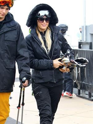 Paris Hilton enjoying a day in the mountains of Aspen December 18, 2012 