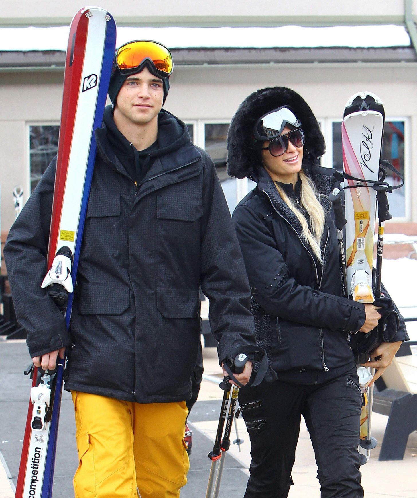 Paris Hilton enjoying a day in the mountains of Aspen December 18, 2012 
