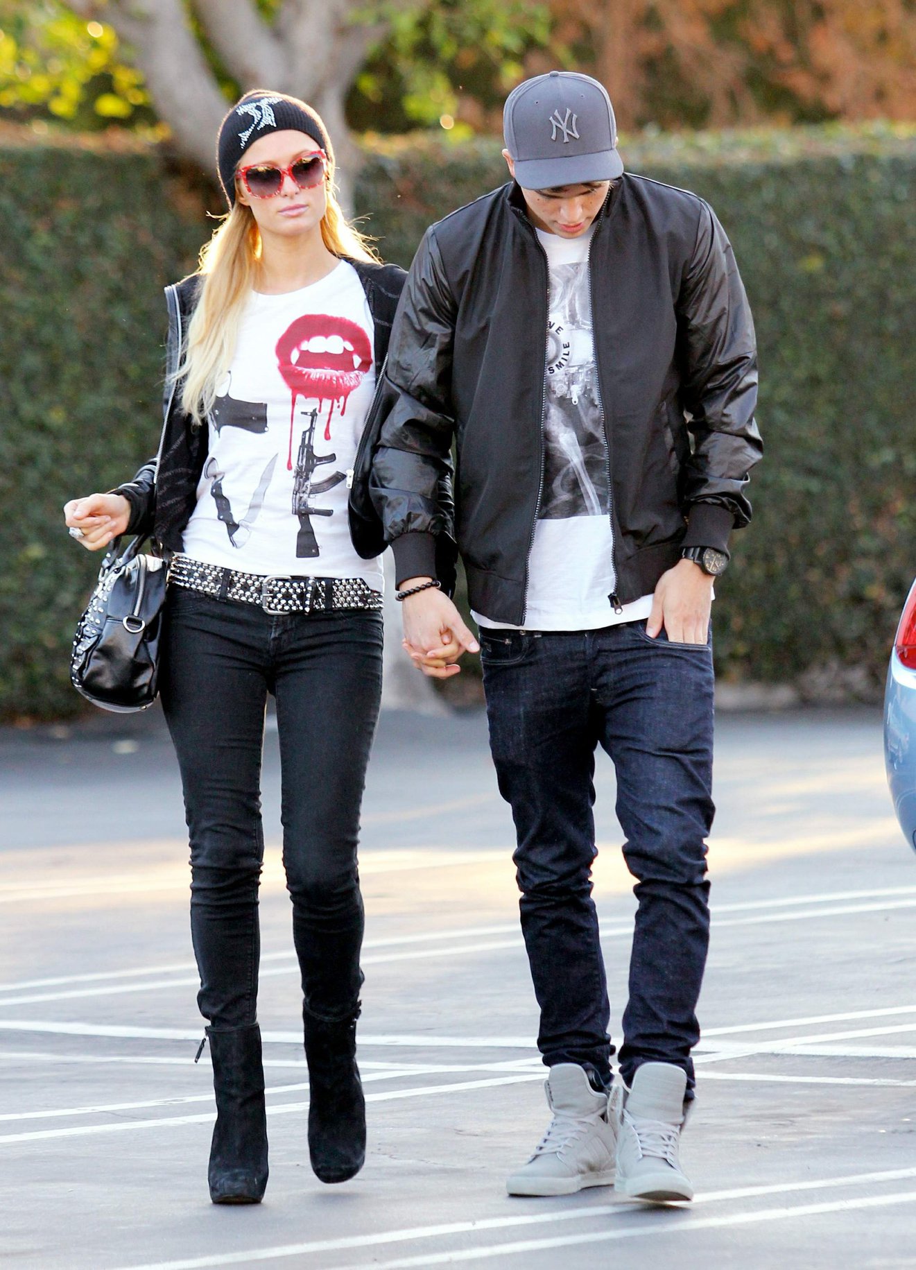 Paris Hilton Out and about in LA November 19, 2012  