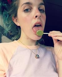 Amarna Miller taking a selfie