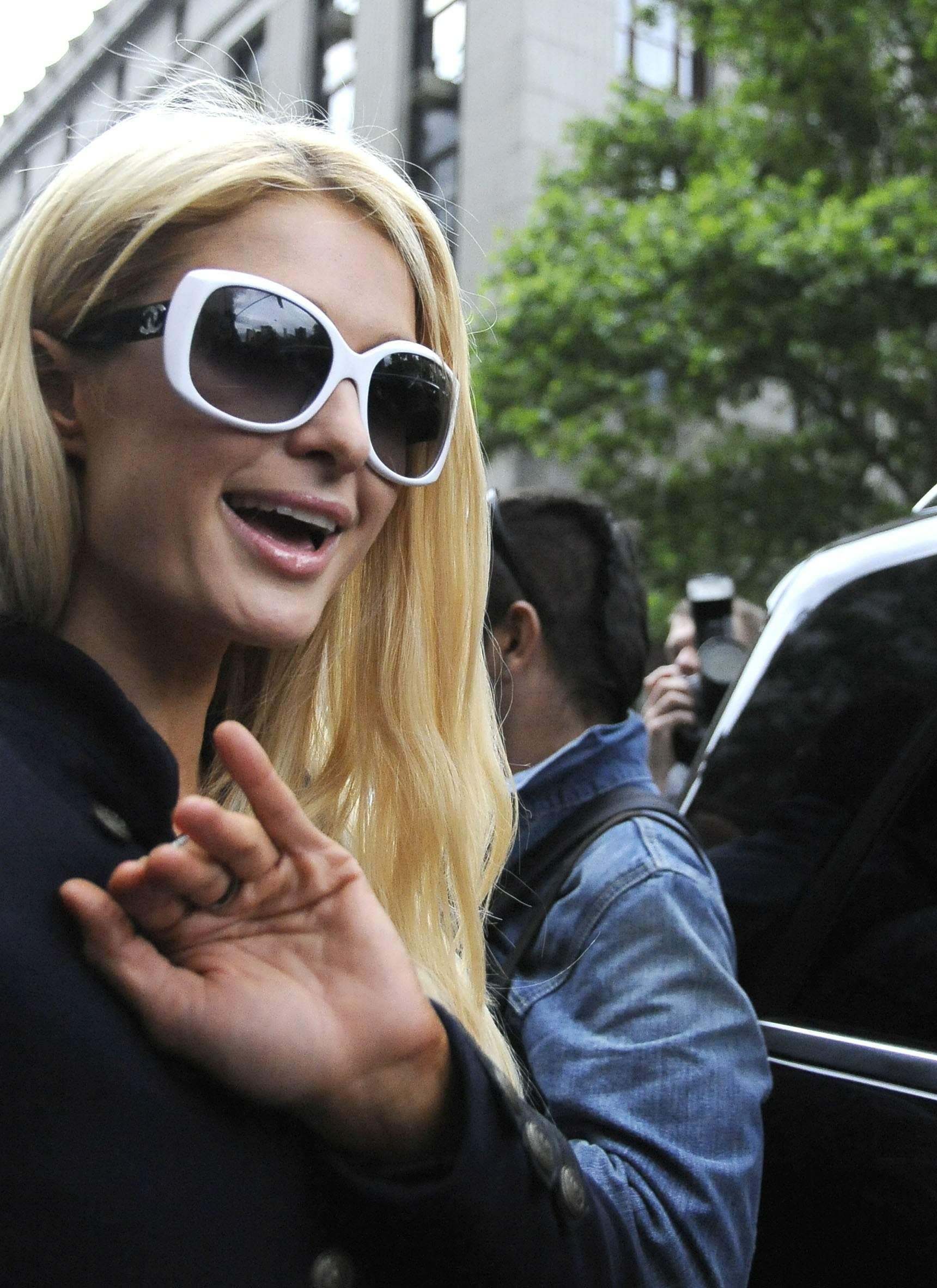 Paris Hilton Leaves Federal Court in NYC June 4, 2012