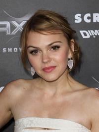 Aimee Teegarden Los Angeles premiere of Scream 4 at Graumans Chinese Ttheatre on April 11, 2011