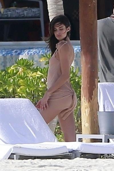 Sara Sampaioin Playa del Carmen, Mexico on December 17, 2017