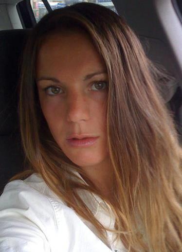 Linda Durbesson taking a selfie