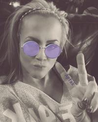 Amanda Michelle Folstad Ptak taking a selfie