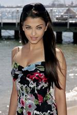 Aishwarya Rai Cannes 'Provoked' Photocall
