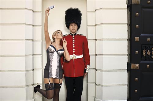 Sylvie van der Vaart in lingerie