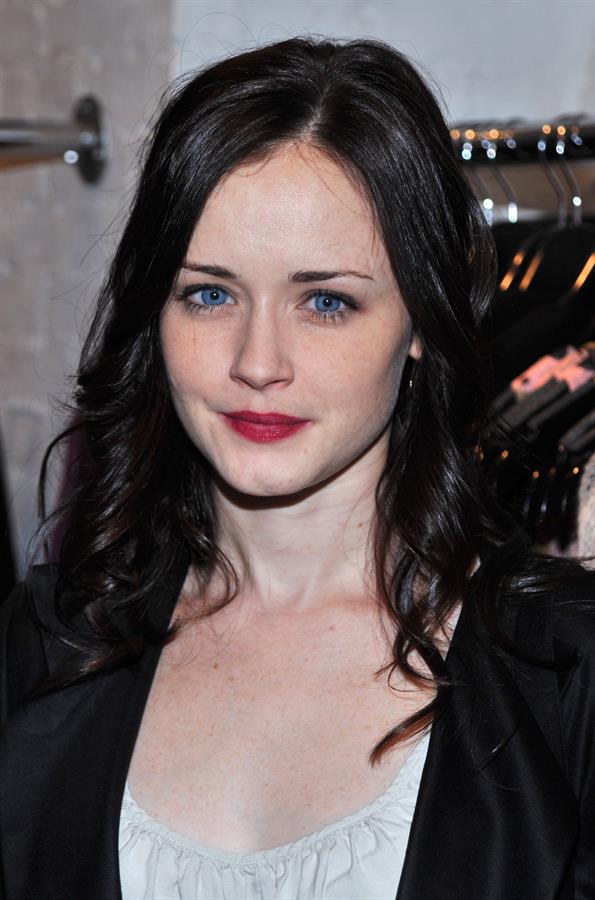 Alexis Bledel Twinkle by Wenlan Pop Up Shop opening night party 