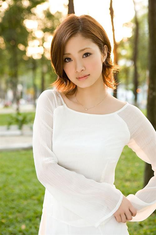 Aya Ueto