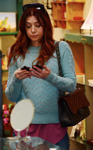 Alyson Hannigan Picks out some gifts at New Stone Age in Los Angeles (January 29, 2014) 