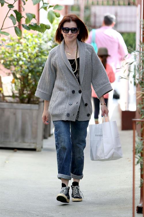Alyson Hannigan Candids Leaving the Brentwood Country Mart in L.A - March 28th, 2014 